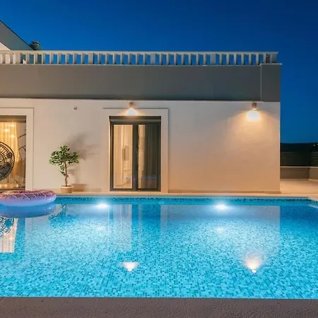 Luxury Mia With Sea View, Heated Pool And Jacuzzi Villa Sevid